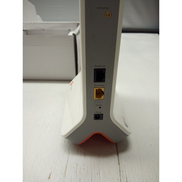 AT&T 3G MicroCell DPH151-AT Wireless Cell Phone Signal Booster Cisco - Picture 4 of 5